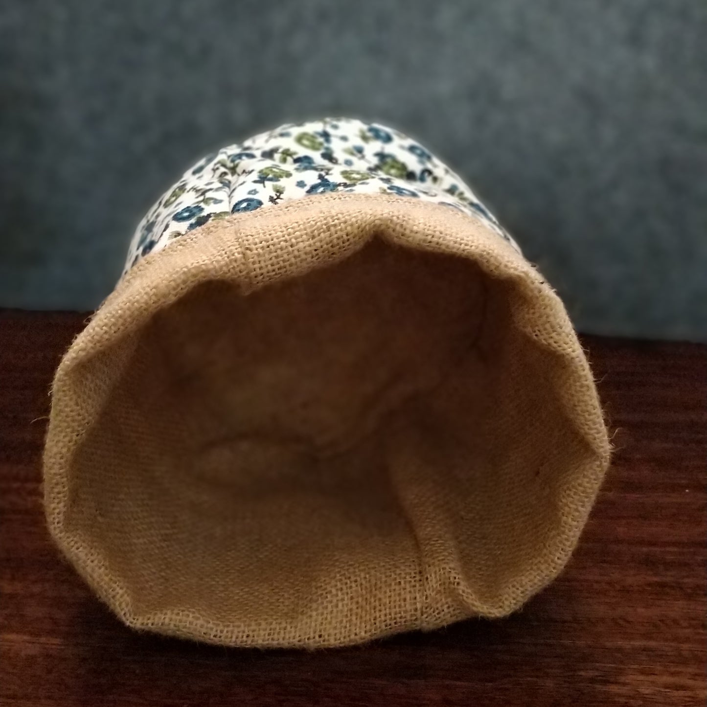 Chic Planter Wrap (Meadow)