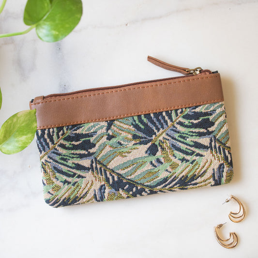 Essentials Pouch (Green Maple)