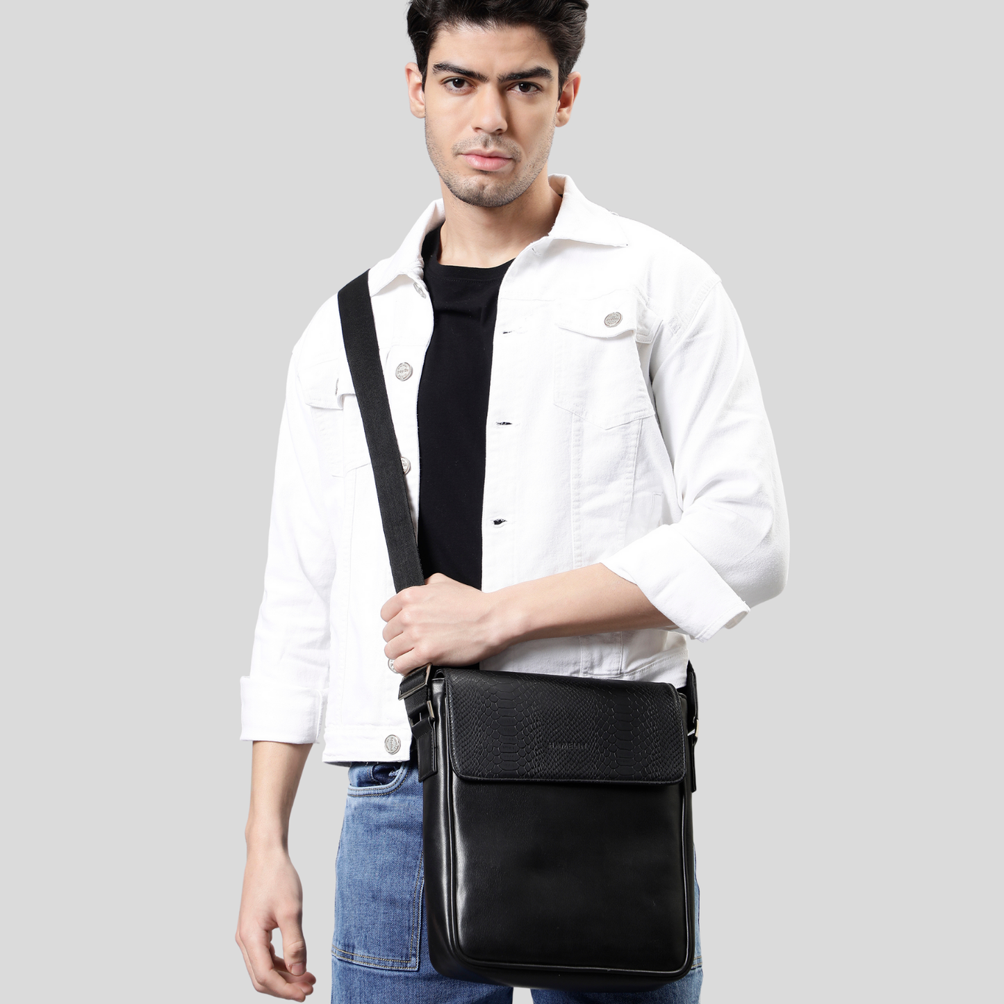 The Harvey Sling bag for Men