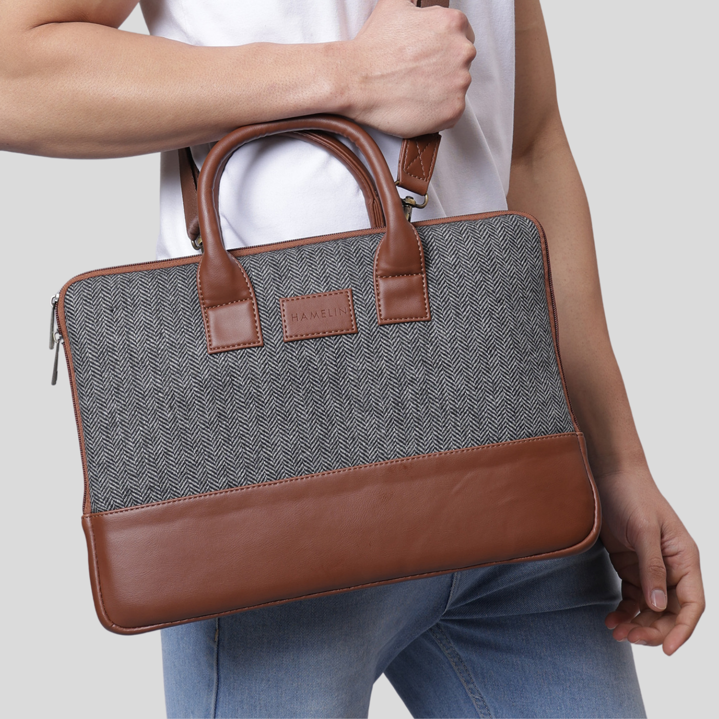 Theo Sleek Laptop Bag