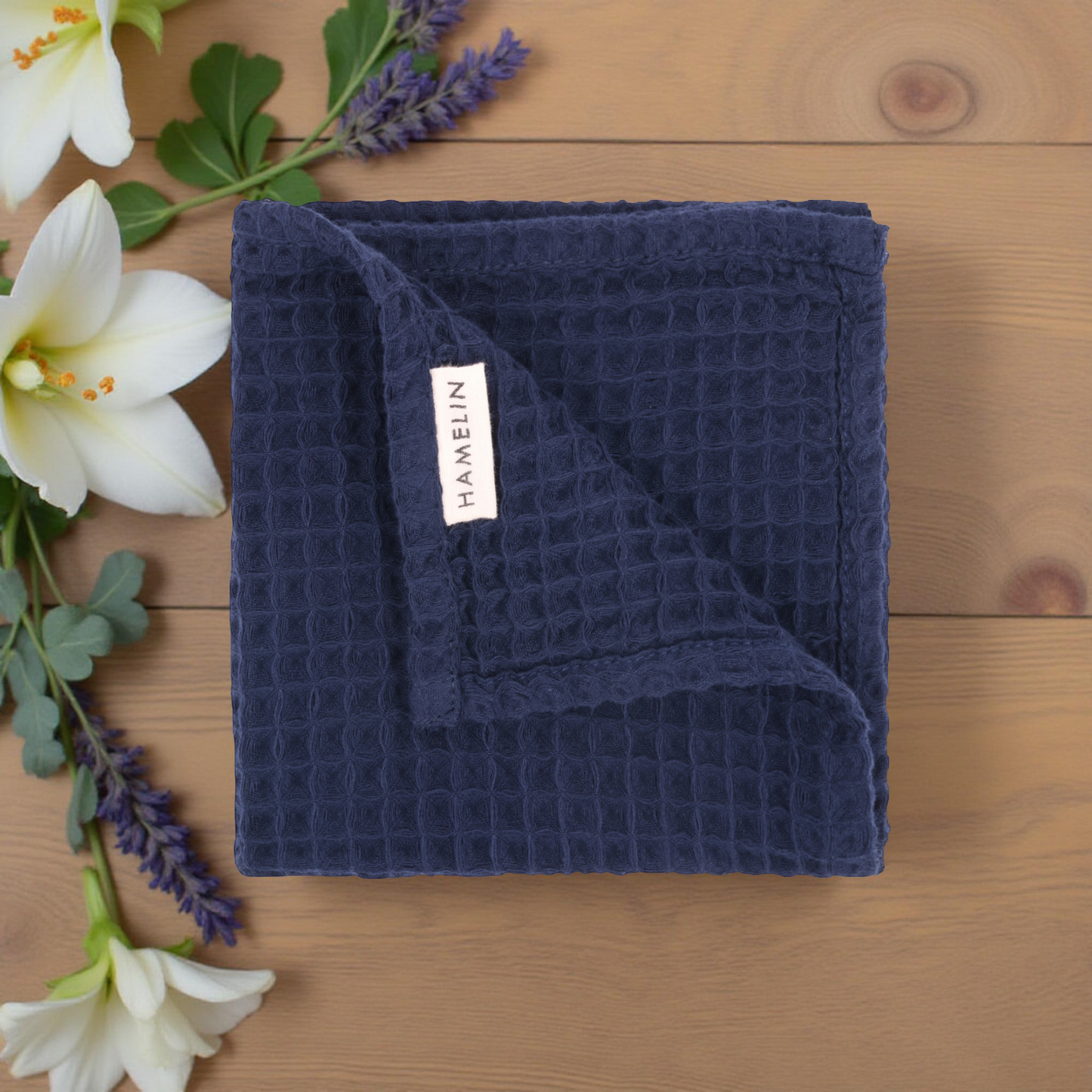 The Ezra Hand Towel