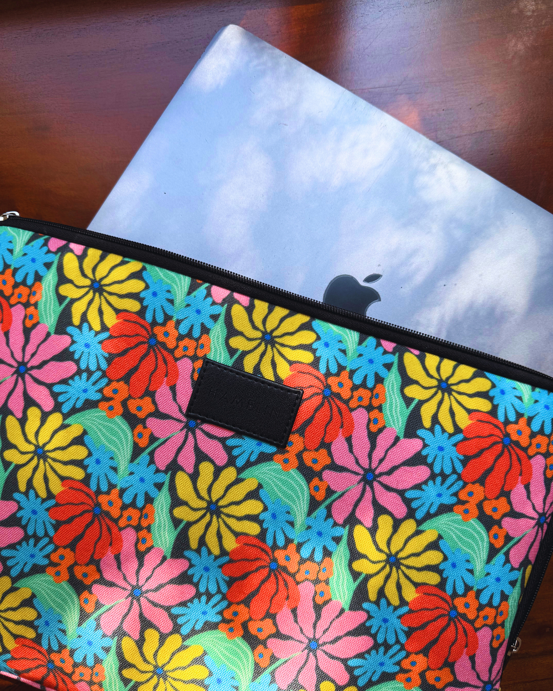 Zeus Macbook Sleeve / Laptop Sleeve