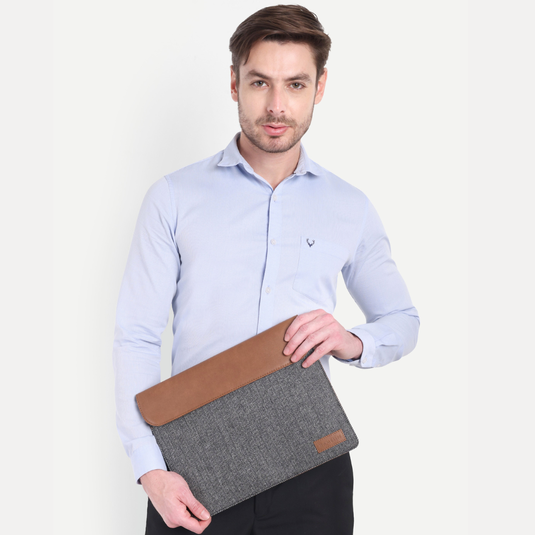 Zeus Macbook Sleeve / Laptop Sleeve