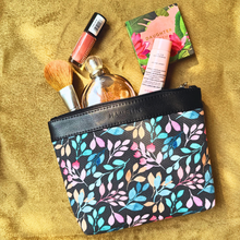 Essentials Travel Pouch (Pastel Vine)