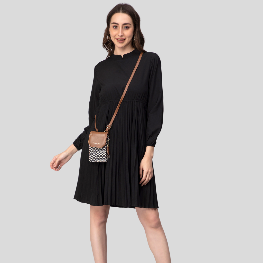 The Mobile Sling Bag