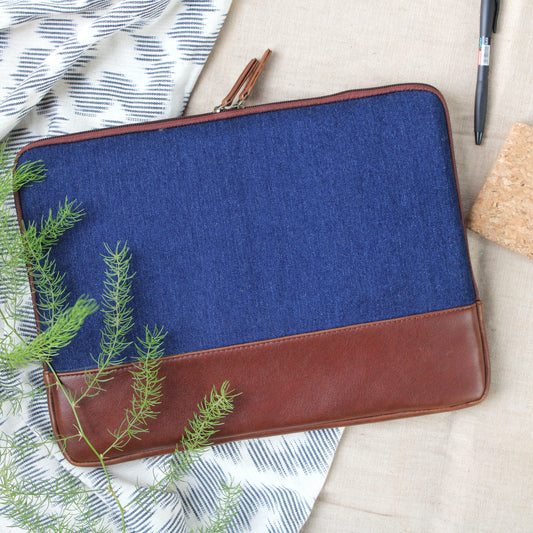 Matt Laptop/ MacBook Sleeve - Denim