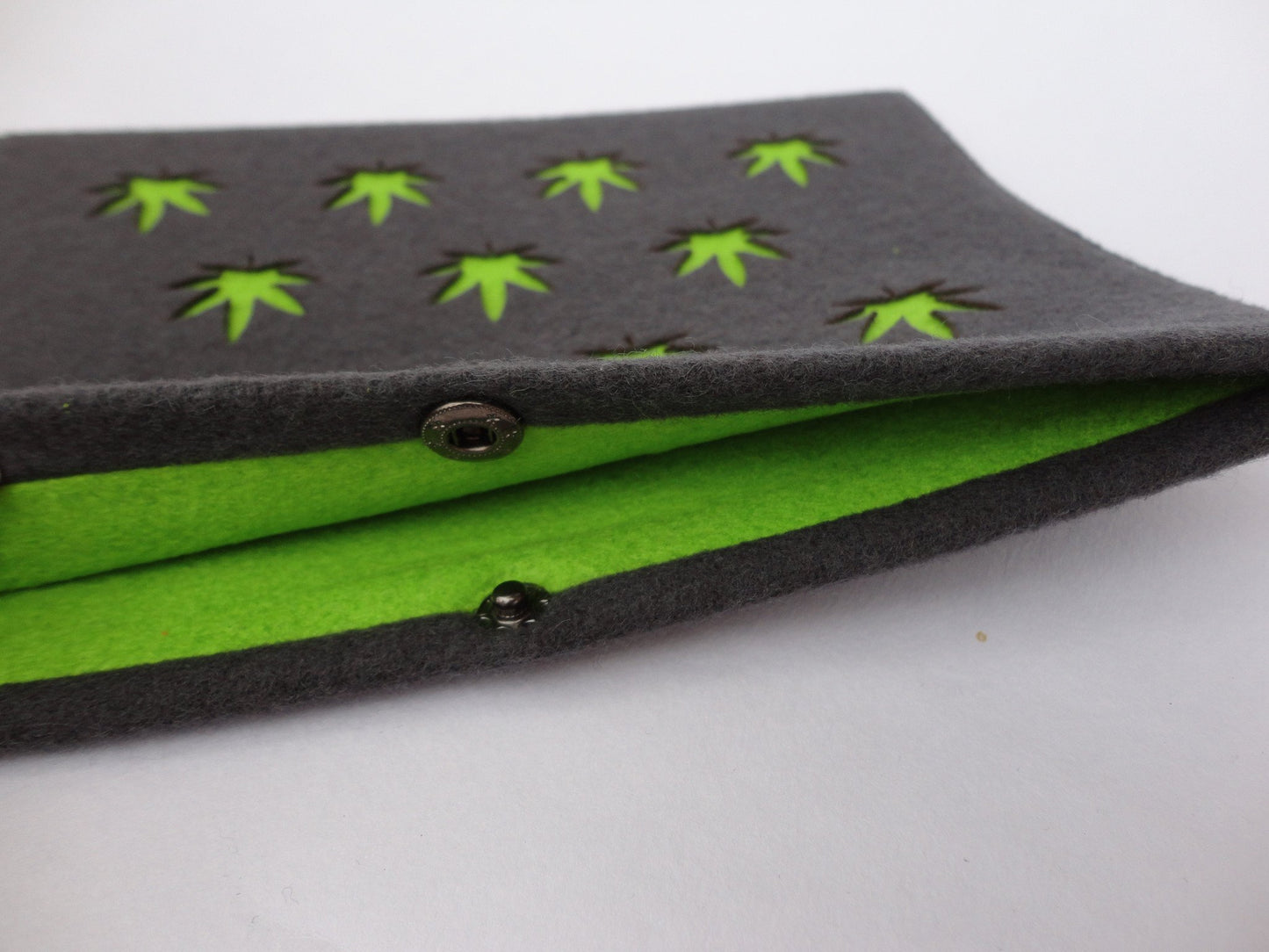 Dope - iPad Mini Sleeve - Green