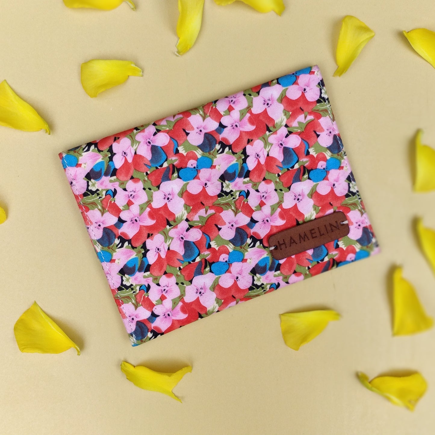 Privacy Pouch for Women (Pretty Pink)
