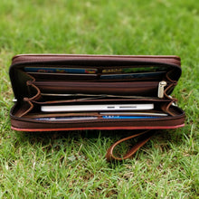 Ava - Wallet for Women (Blooming Wild) - SAMPLE SALE