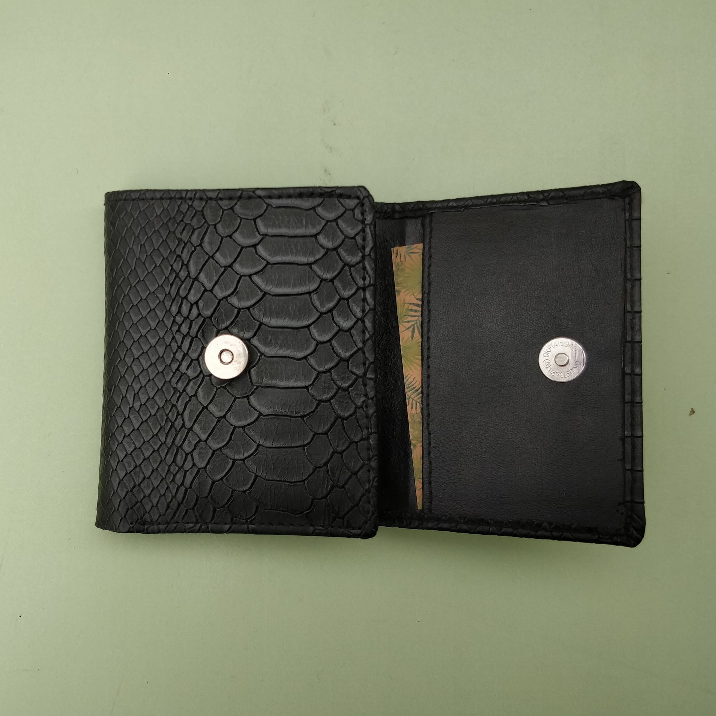 Trifold Wallet - Black Croc
