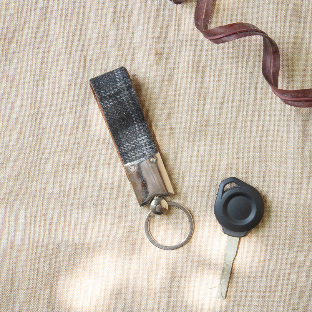 Tweed Keychain (Slate Grey Twill)