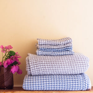 The Ezra Value Bundle (Set of 2 bath and 4 face towels)