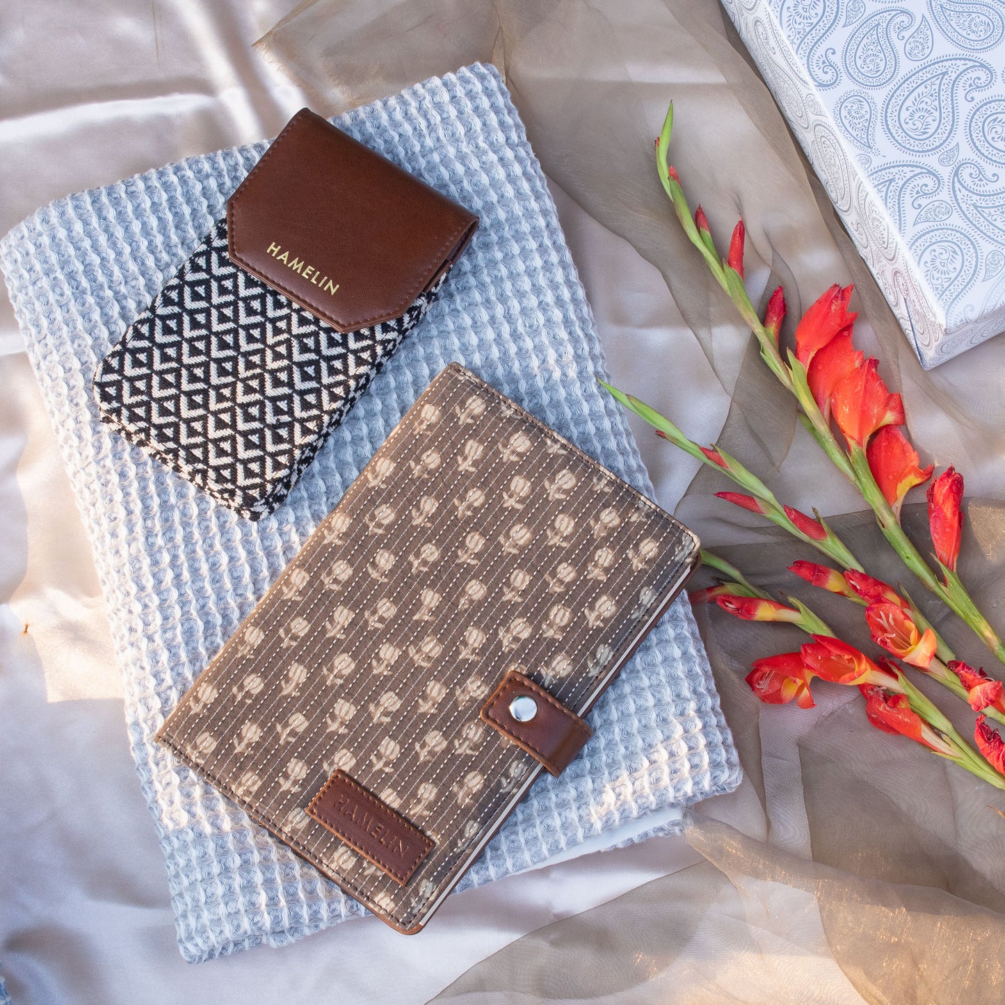 Coddle gift set for women