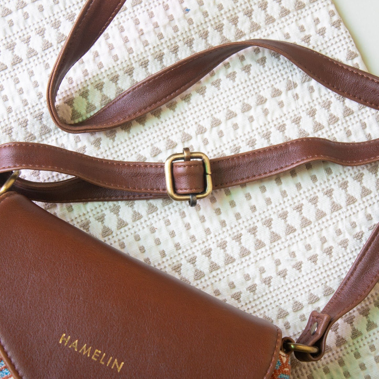 The Curvy Sling Bag - Pastel Maze