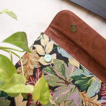 Zeus Macbook Sleeve / Laptop Sleeve (Floret)