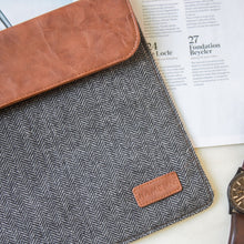 Zeus Macbook Sleeve / Laptop Sleeve (Grey Herringbone)