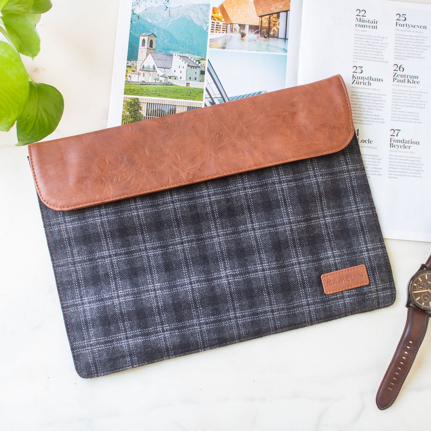 Zeus Macbook Sleeve / Laptop Sleeve