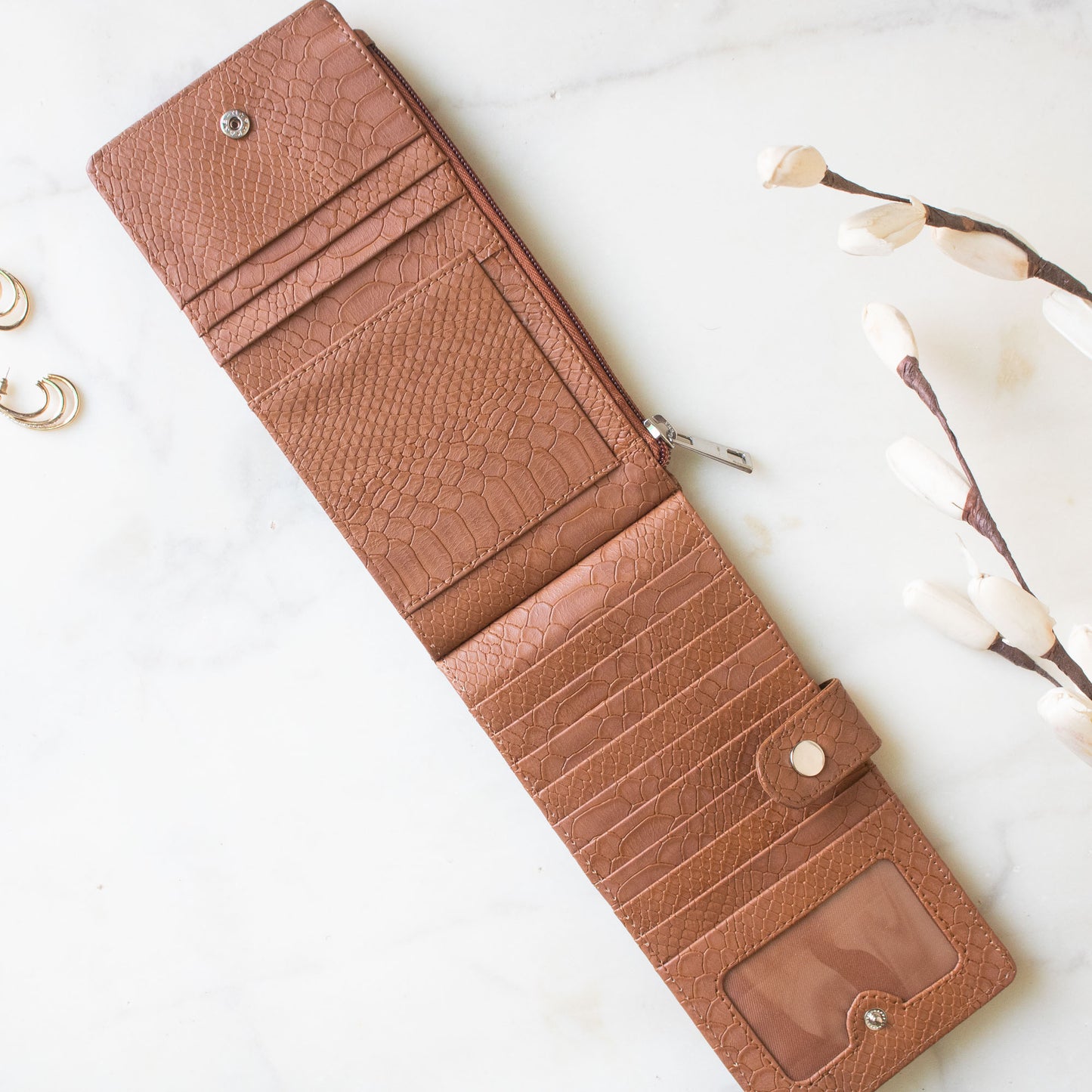 Marshal Mobile Wallet for Women (Tan Croc)