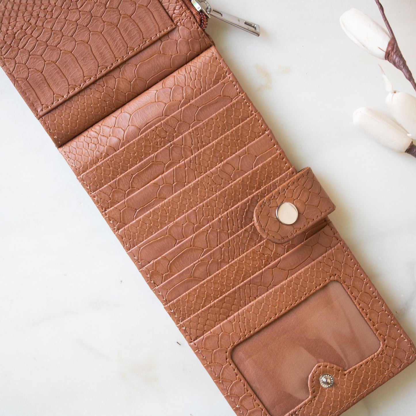 Marshal Mobile Wallet for Women (Tan Croc)