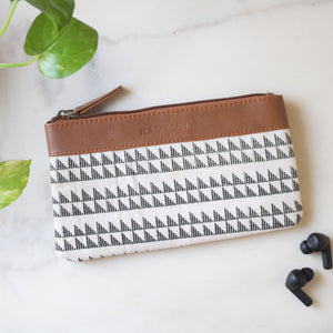 Essentials Pouch (Pearl)