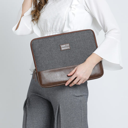 Matt Laptop Sleeve - Gray Herringbone